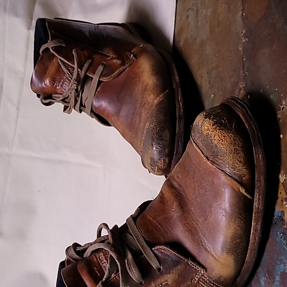 Vintage. Timberland Boot Company. Re-worked leather details. Men's size 12 - Picture 16 of 16